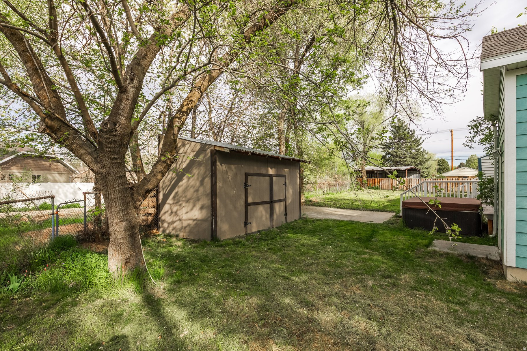 TANGLEWOOD SUB - Residential