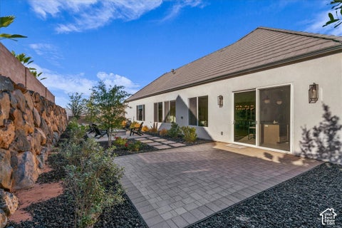 Tiny photo for 1568 E BLACK BRUSH DR, Washington, UT 84780 (MLS # 2190595)