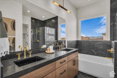 Tiny photo for 1568 E BLACK BRUSH DR, Washington, UT 84780 (MLS # 2190595)