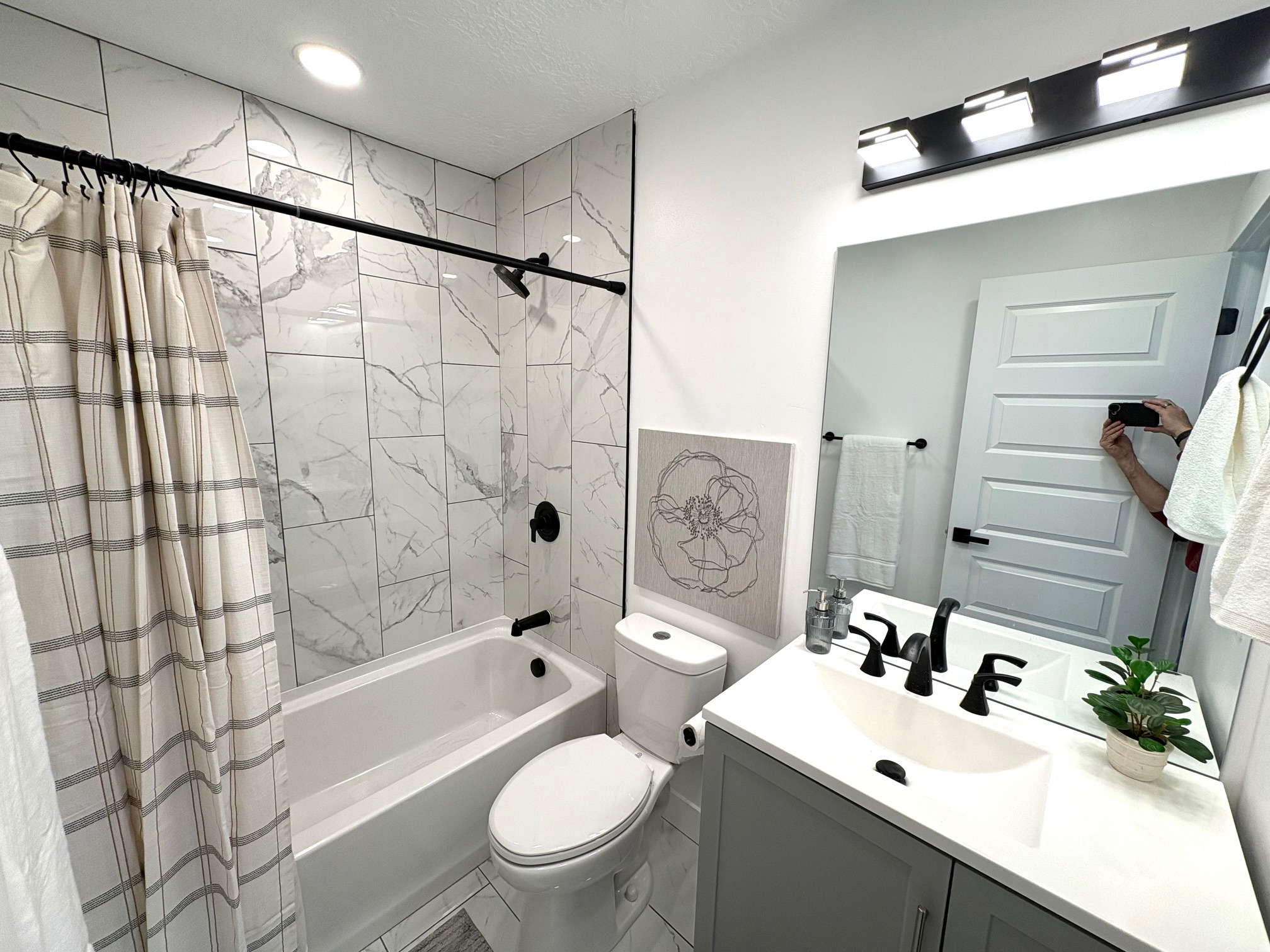 BENVIEW SUB - Residential