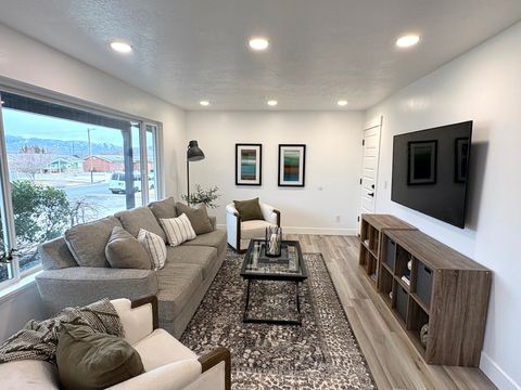 Tiny photo for 4125 W BENVIEW DR, West Valley City, UT 84120 (MLS # 2141692)