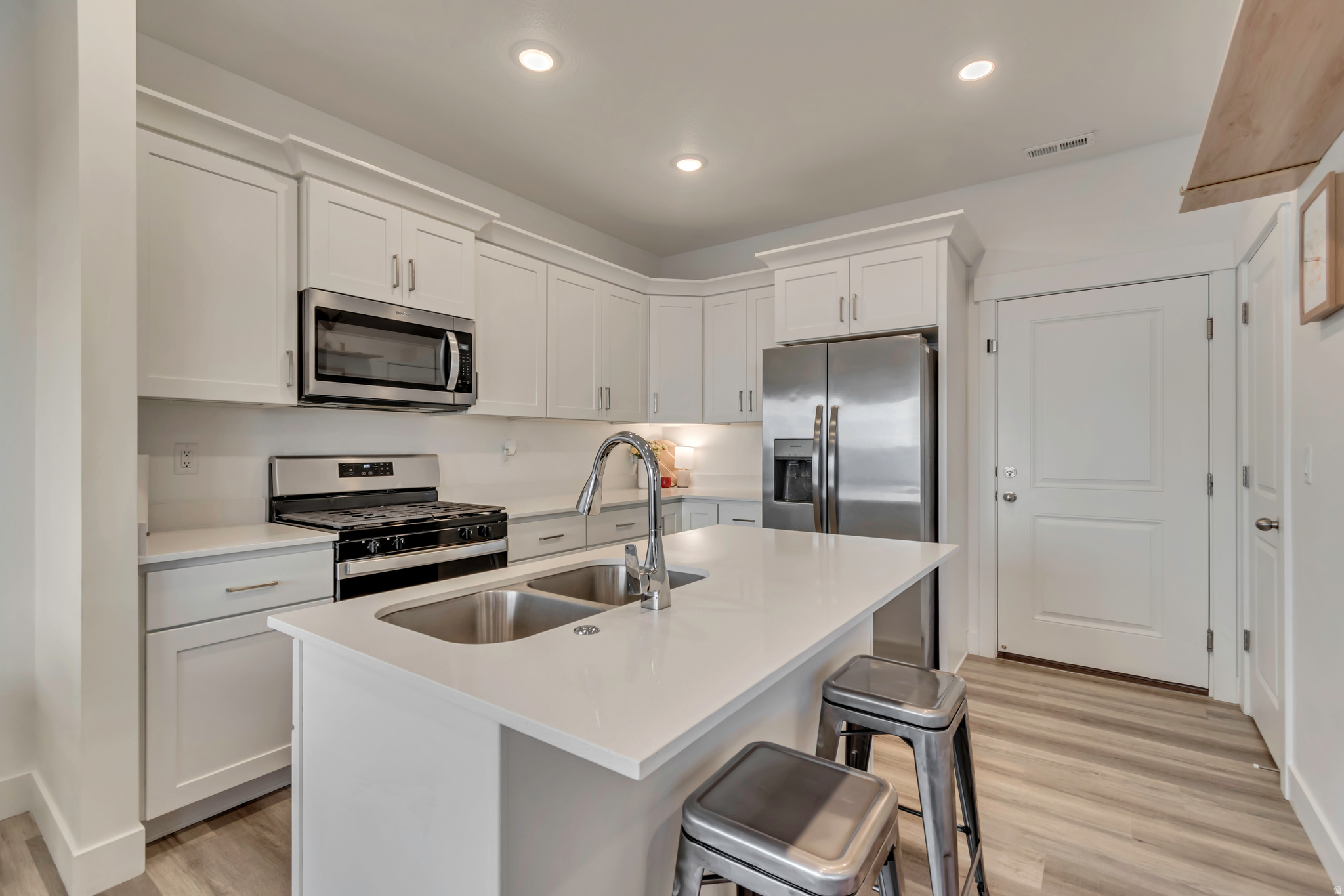 SUMMER SPRINGS - Residential