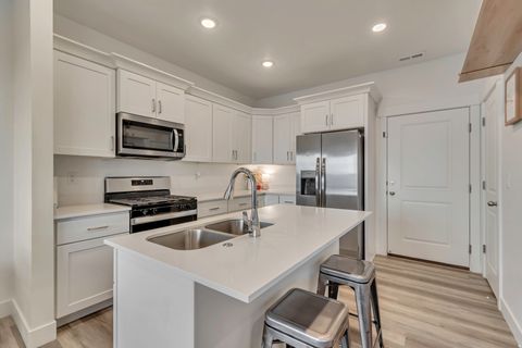 Tiny photo for 1698 N 840 St W, Salem, UT 84653 (MLS # 2122584)