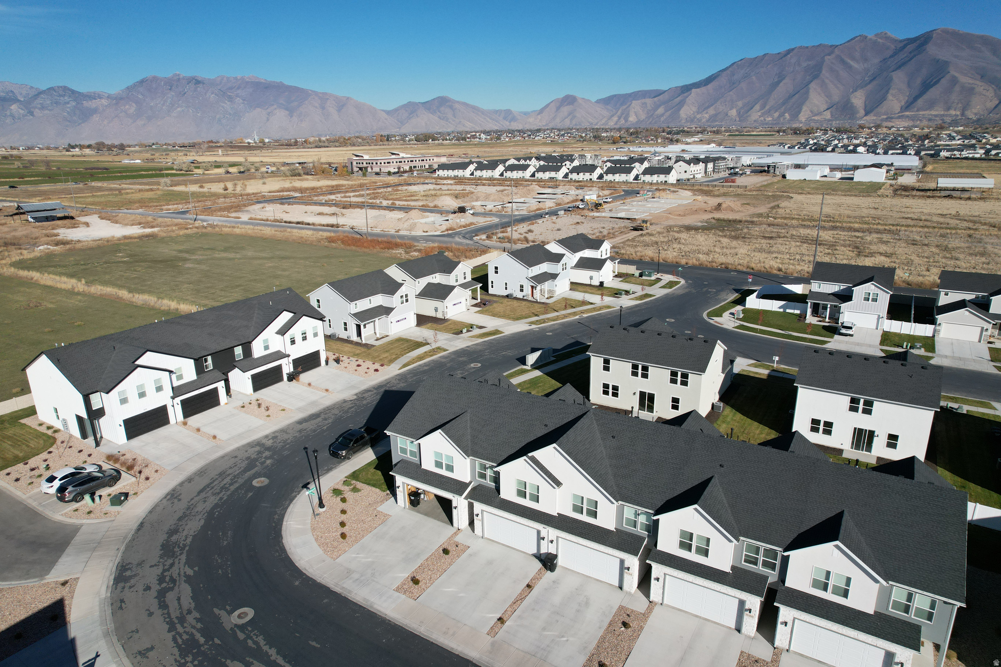 SUMMER SPRINGS - Residential