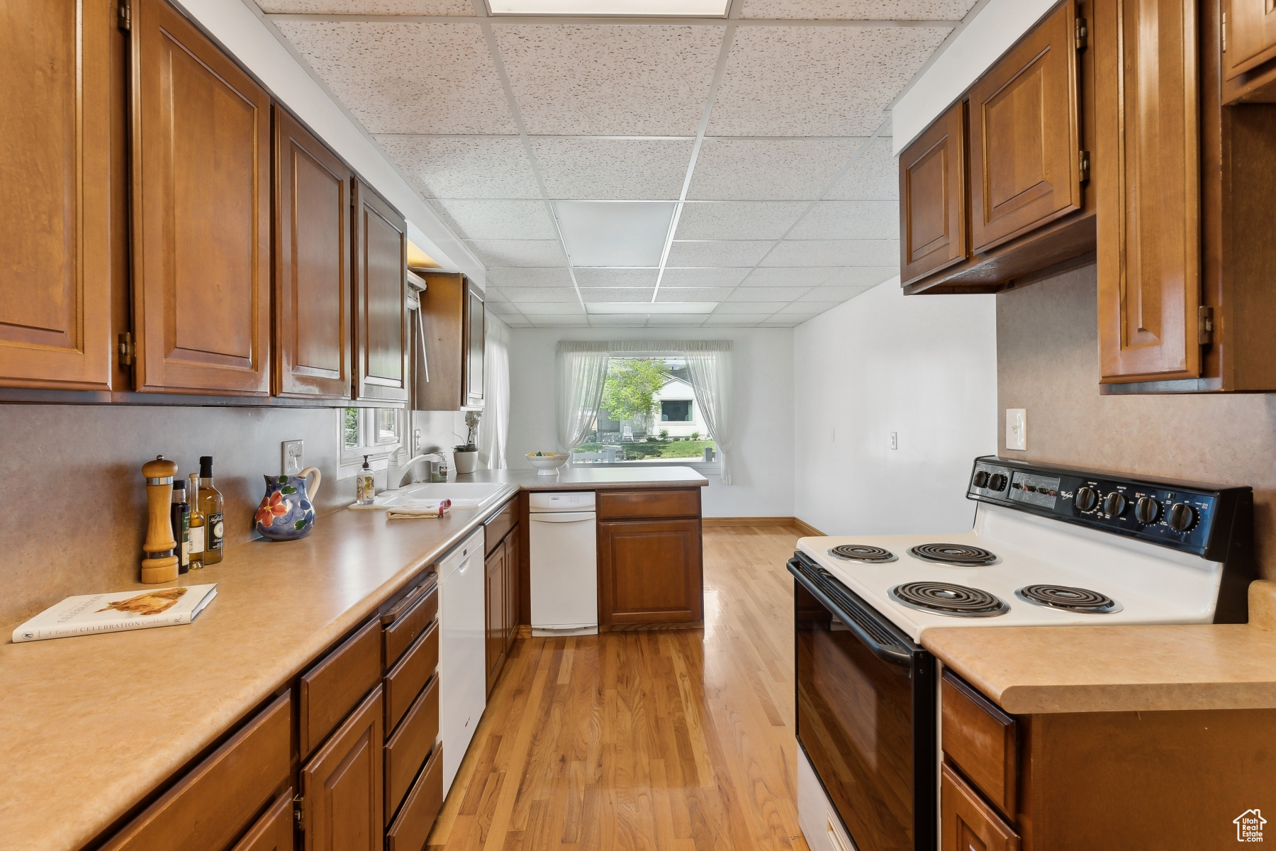 2528 E 2980, Salt Lake City, Utah image 4