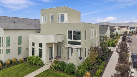 Photo of 11553 S PEBBLE POND RD W, South Jordan, UT 84009 (MLS # 2189399)