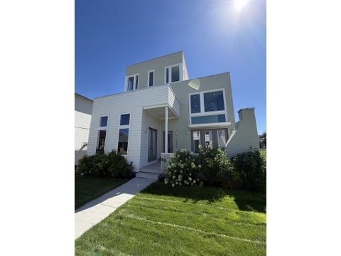 Photo of 11553 S PEBBLE POND RD W, South Jordan, UT 84009 (MLS # 2189399)