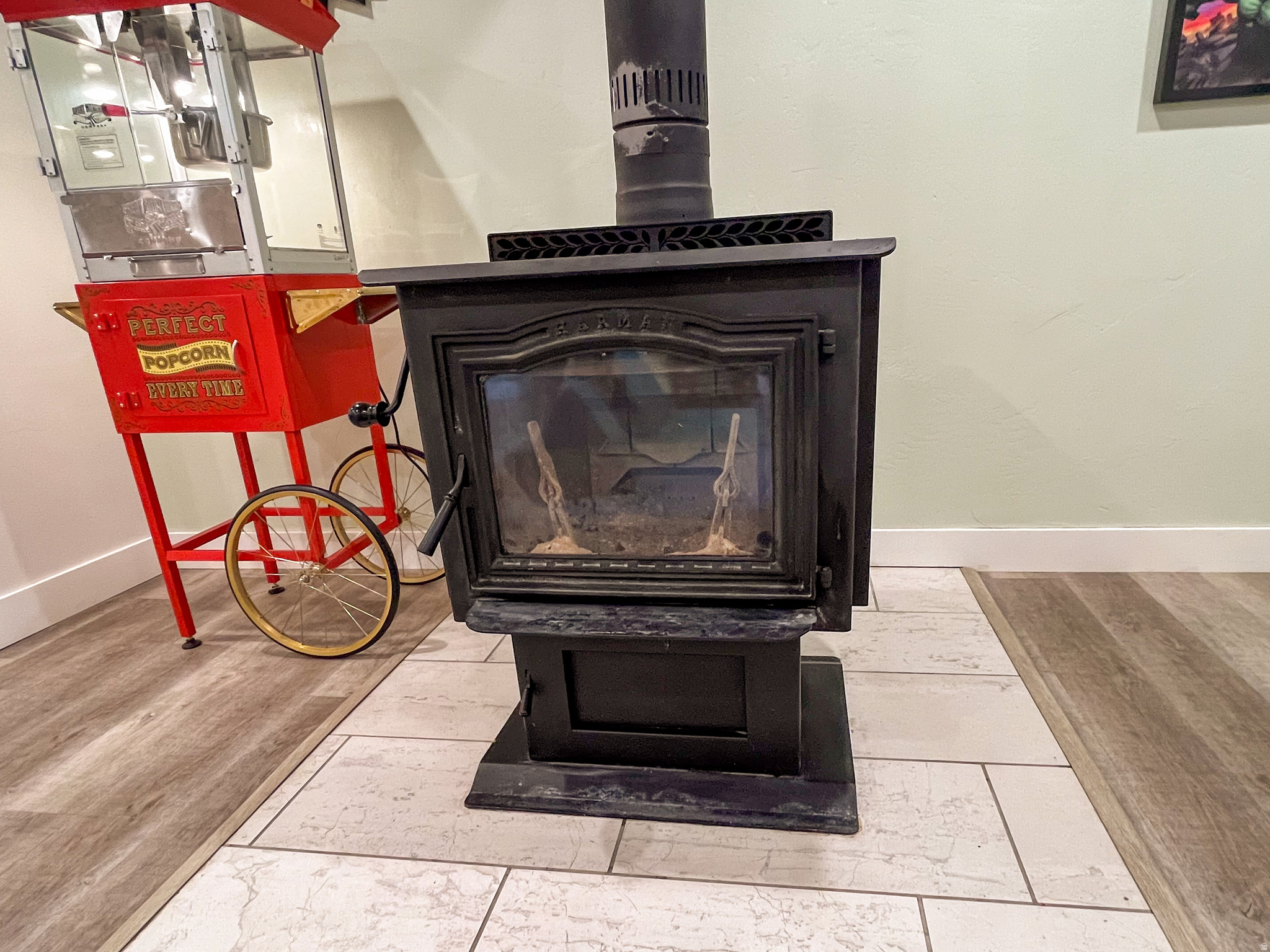 THE BENCHES SOUTH RI - Residential