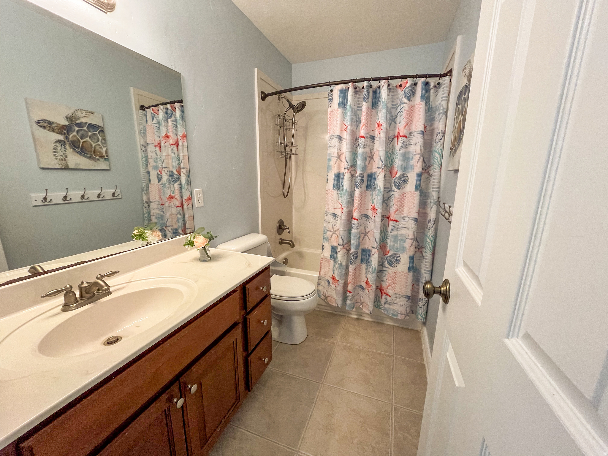 THE BENCHES SOUTH RI - Residential