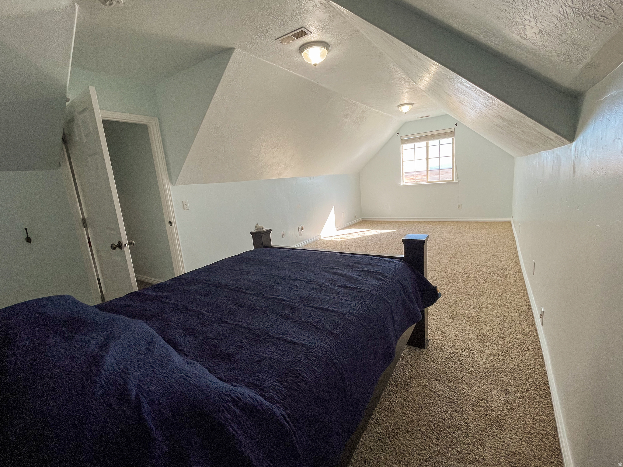 THE BENCHES SOUTH RI - Residential