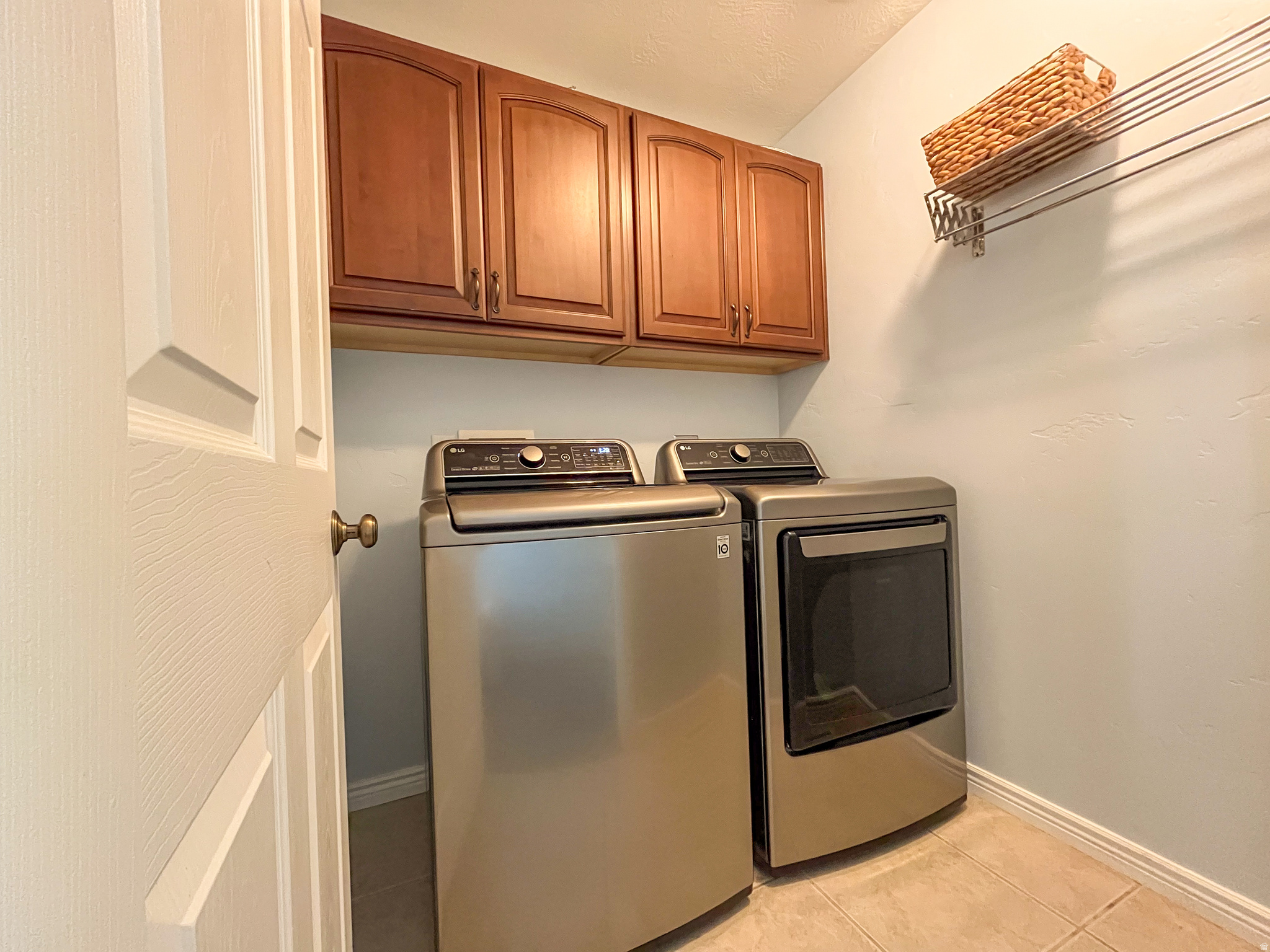 THE BENCHES SOUTH RI - Residential