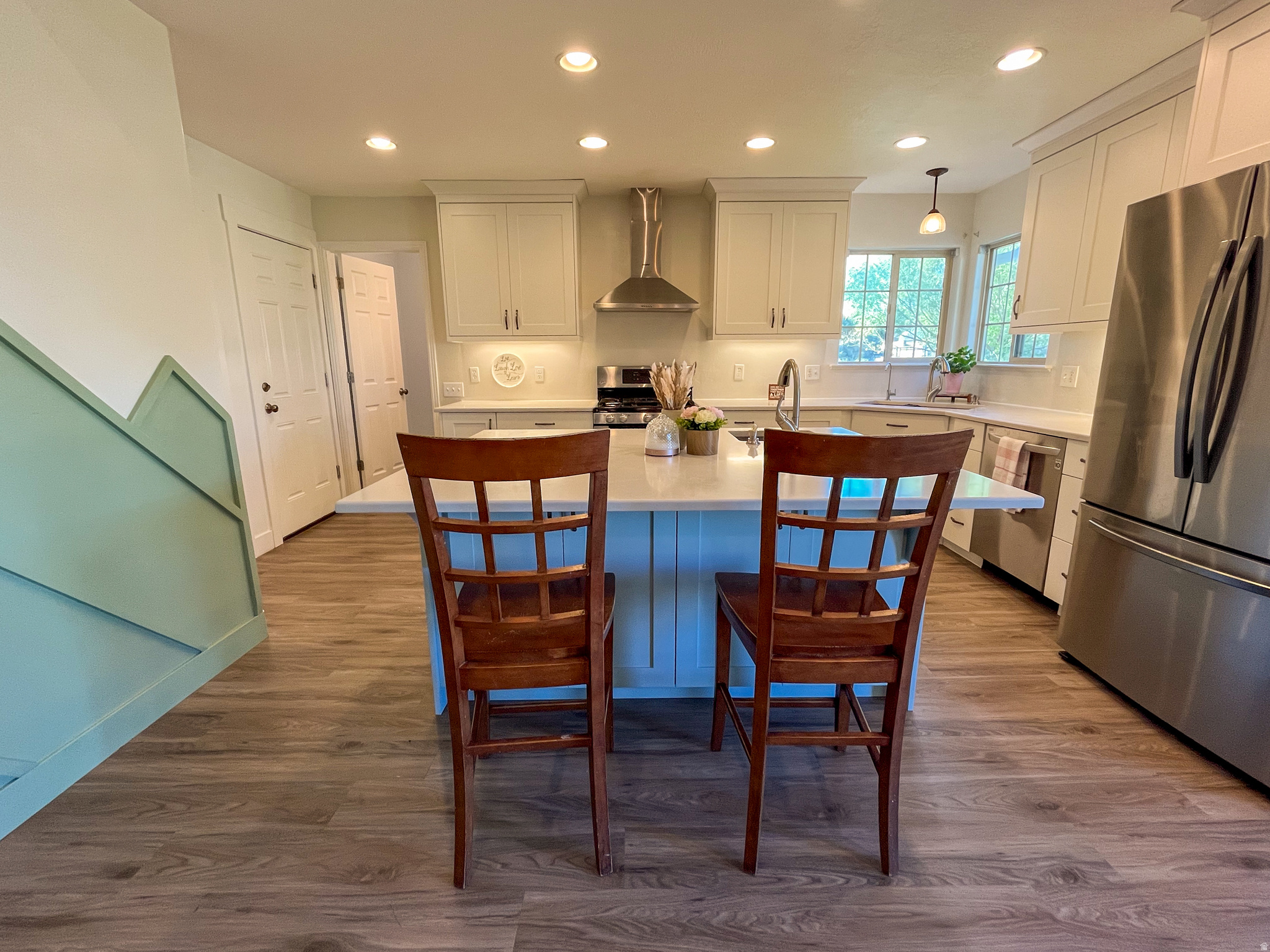 THE BENCHES SOUTH RI - Residential