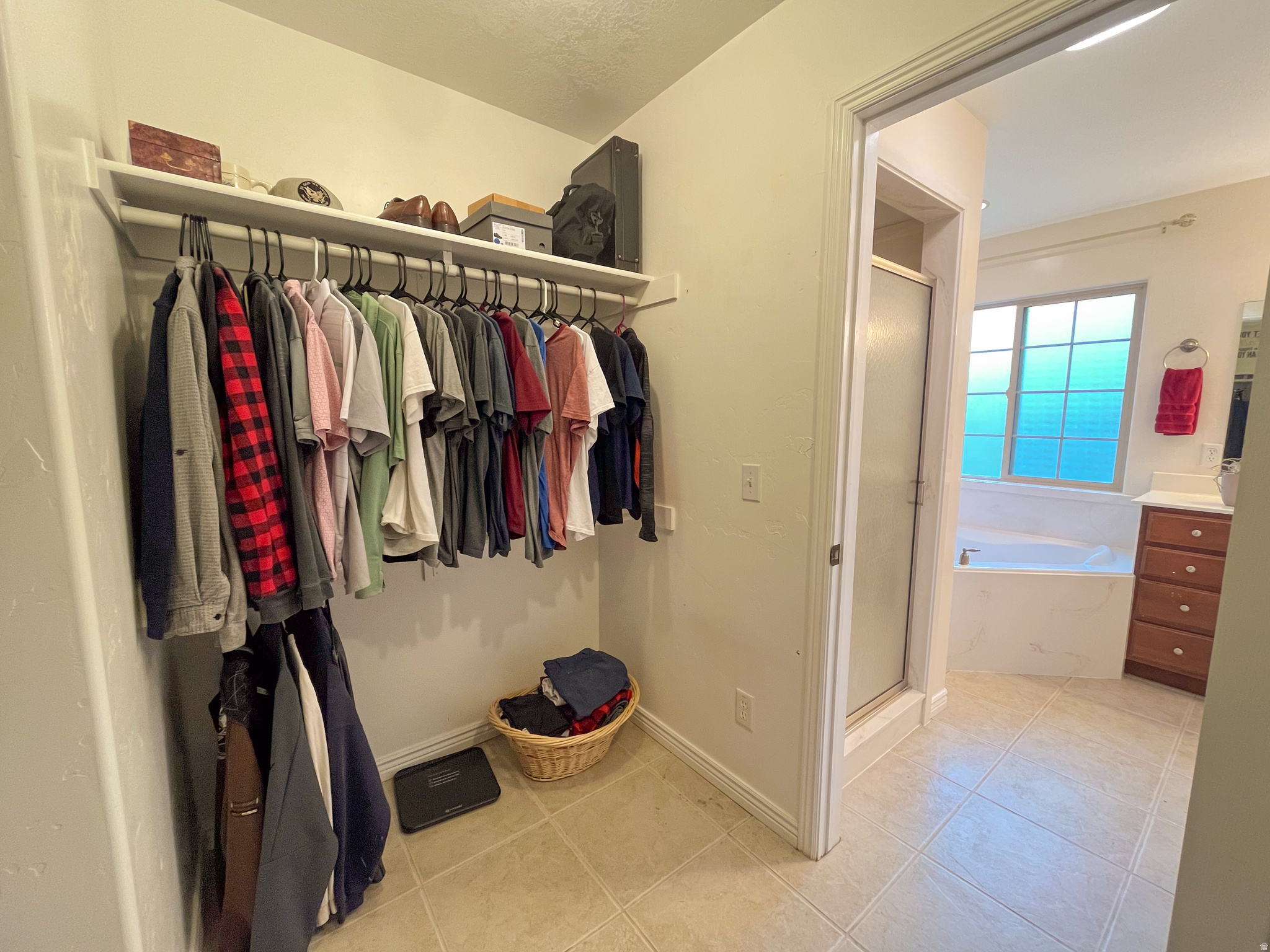 THE BENCHES SOUTH RI - Residential