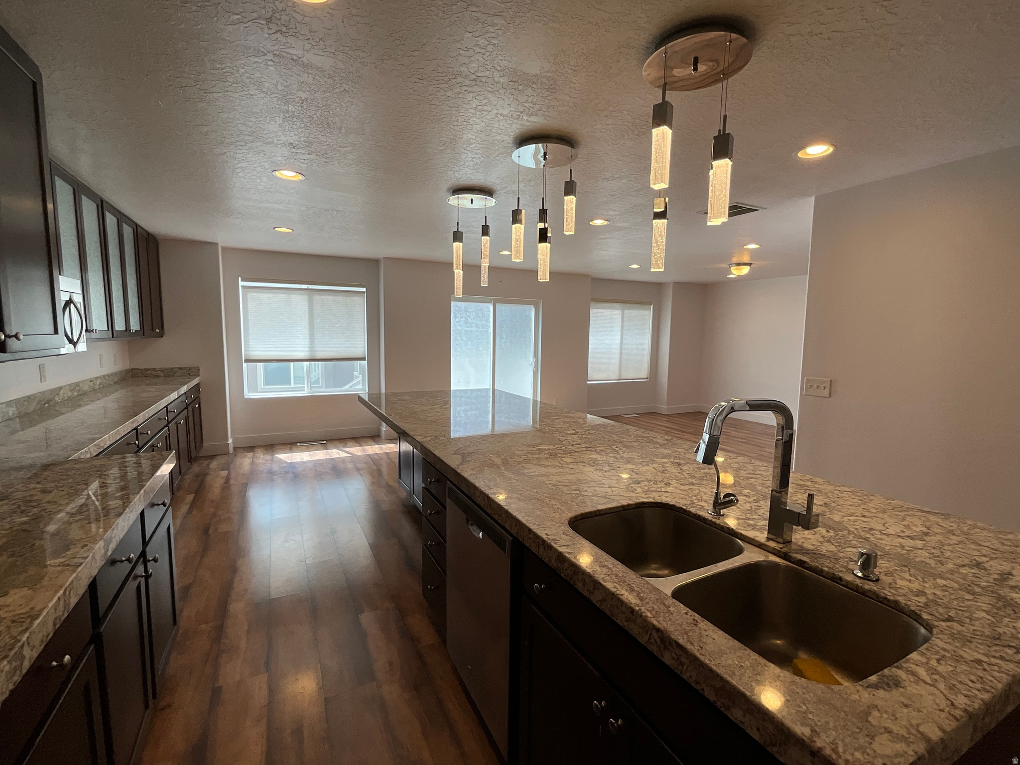 TOBERMORY RIDGE - Residential