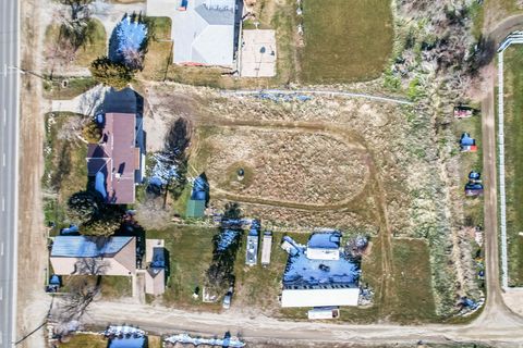 Tiny photo for 1112 N MAIN ST E, Willard, UT 84340 (MLS # 2136243)