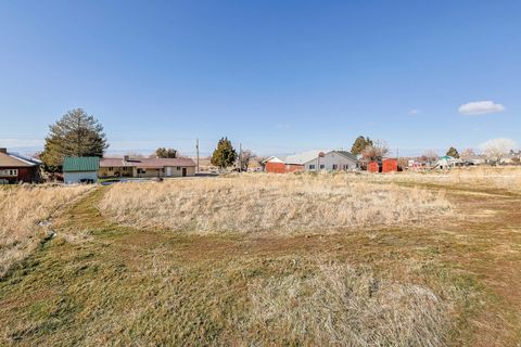 Tiny photo for 1112 N MAIN ST E, Willard, UT 84340 (MLS # 2136243)