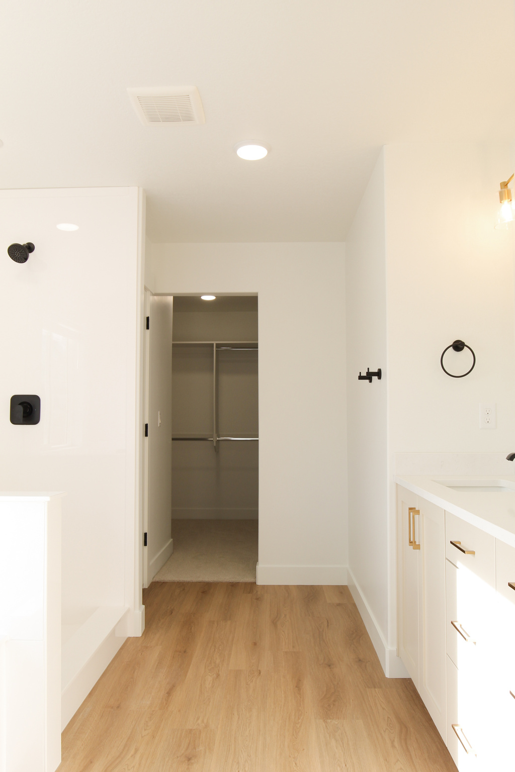 612 E 2450, North Logan, Utah image 23