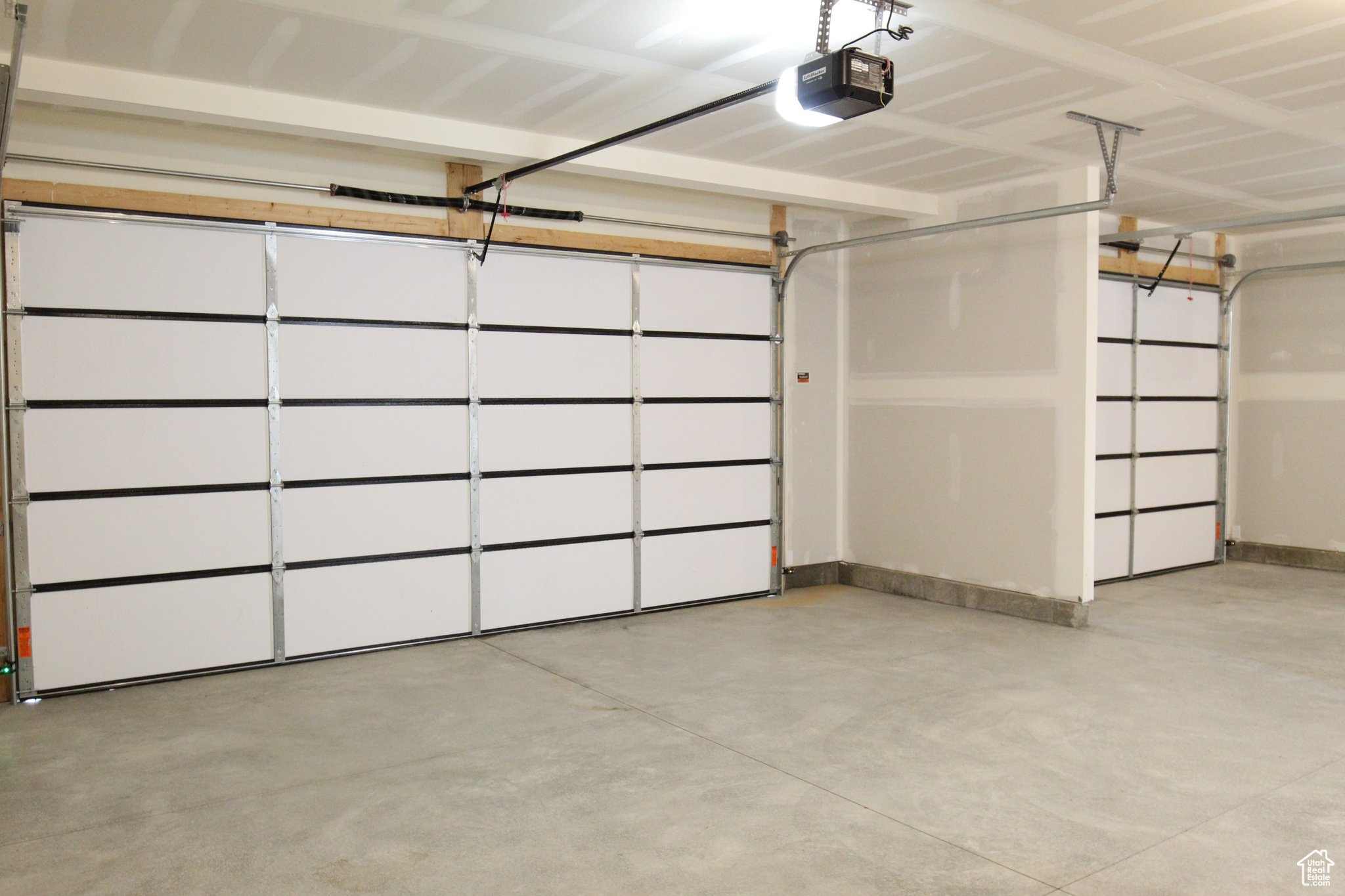 612 E 2450, North Logan, Utah image 27