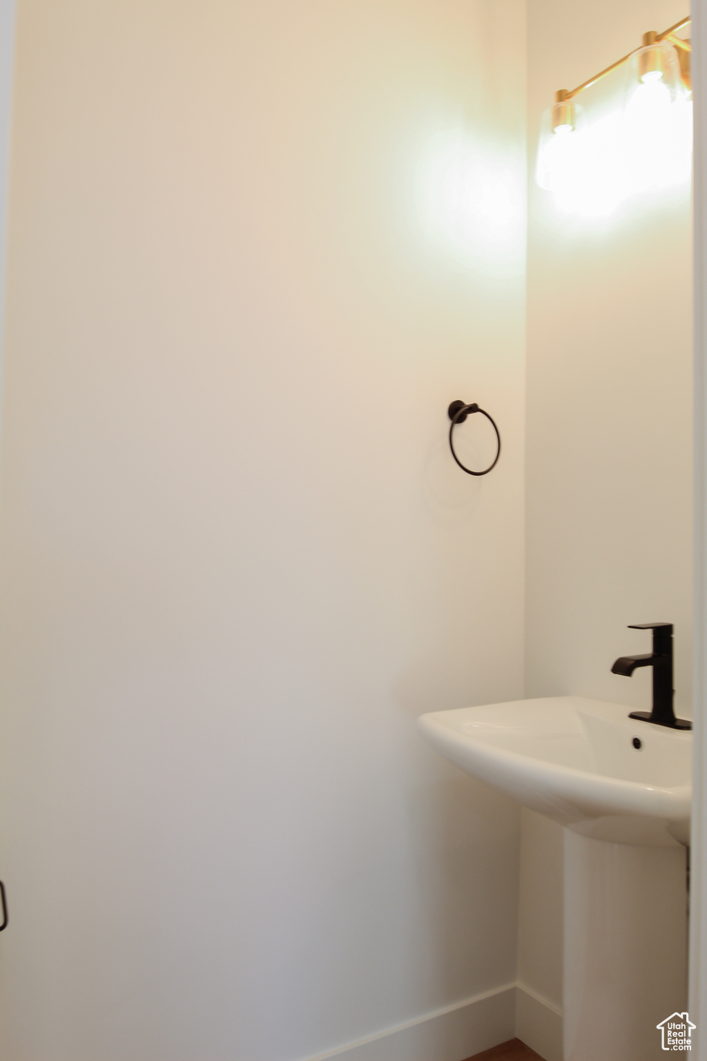 612 E 2450, North Logan, Utah image 12