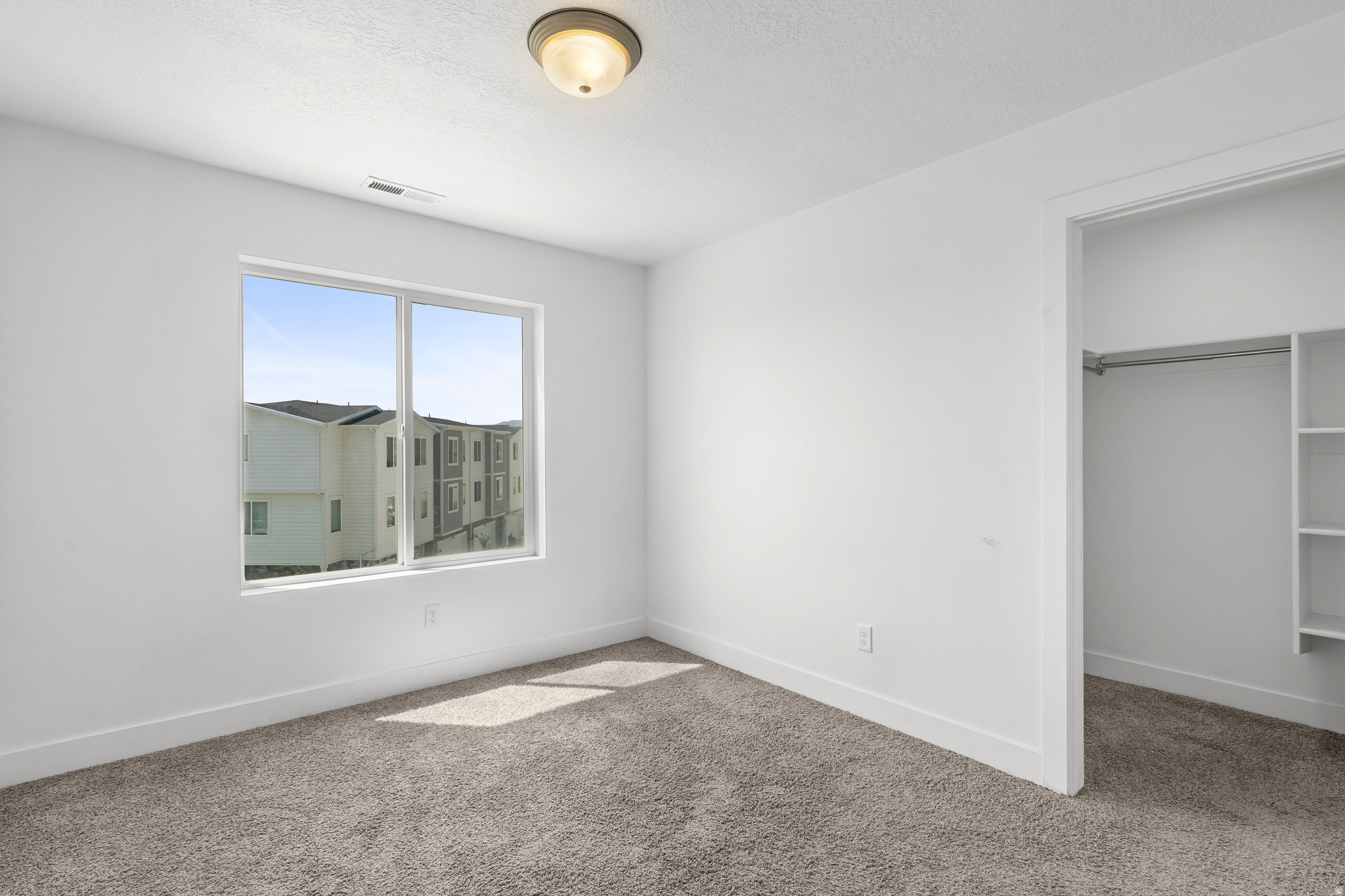 THE TOWNS AT BRYLEE FARMS - Residential