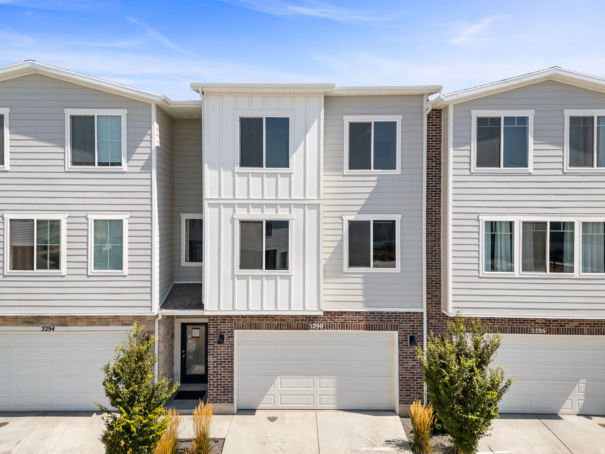 THE TOWNS AT BRYLEE FARMS - Residential