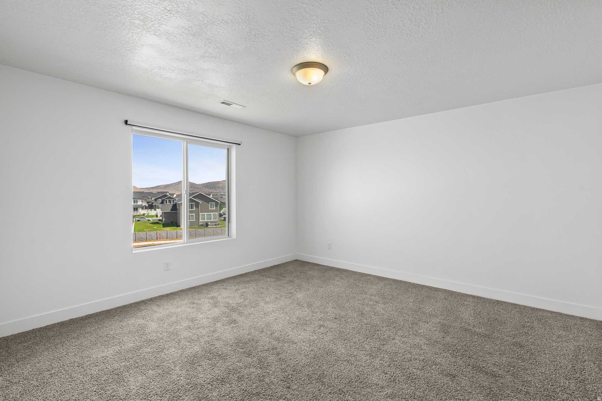 THE TOWNS AT BRYLEE FARMS - Residential