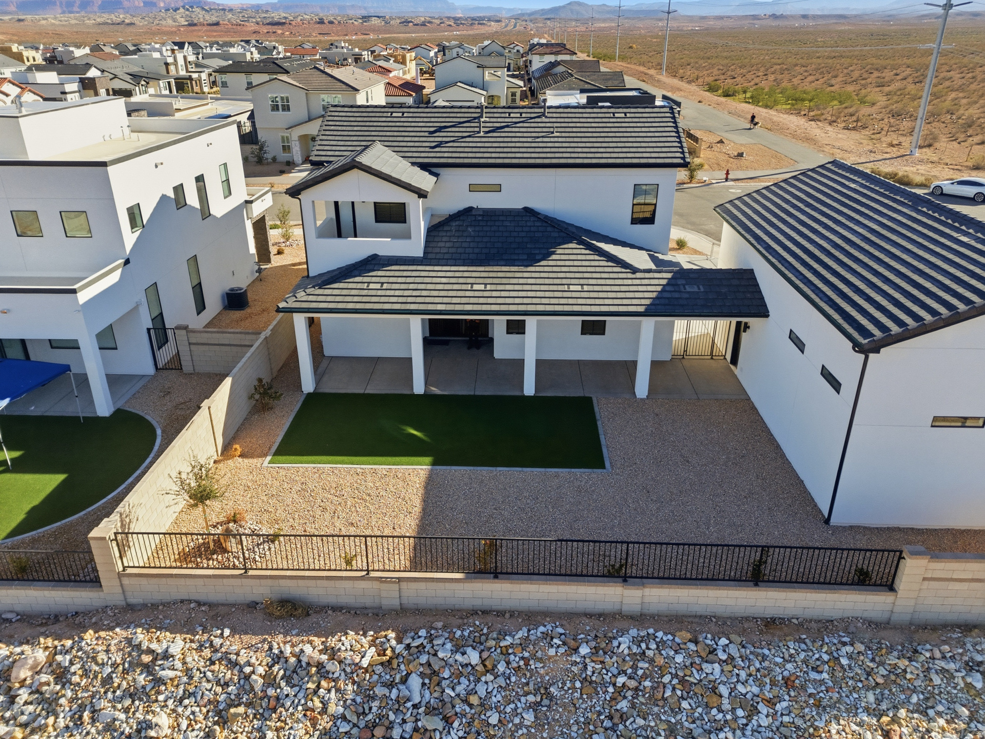 DESERT COLOR / SAGE HAVEN - Residential