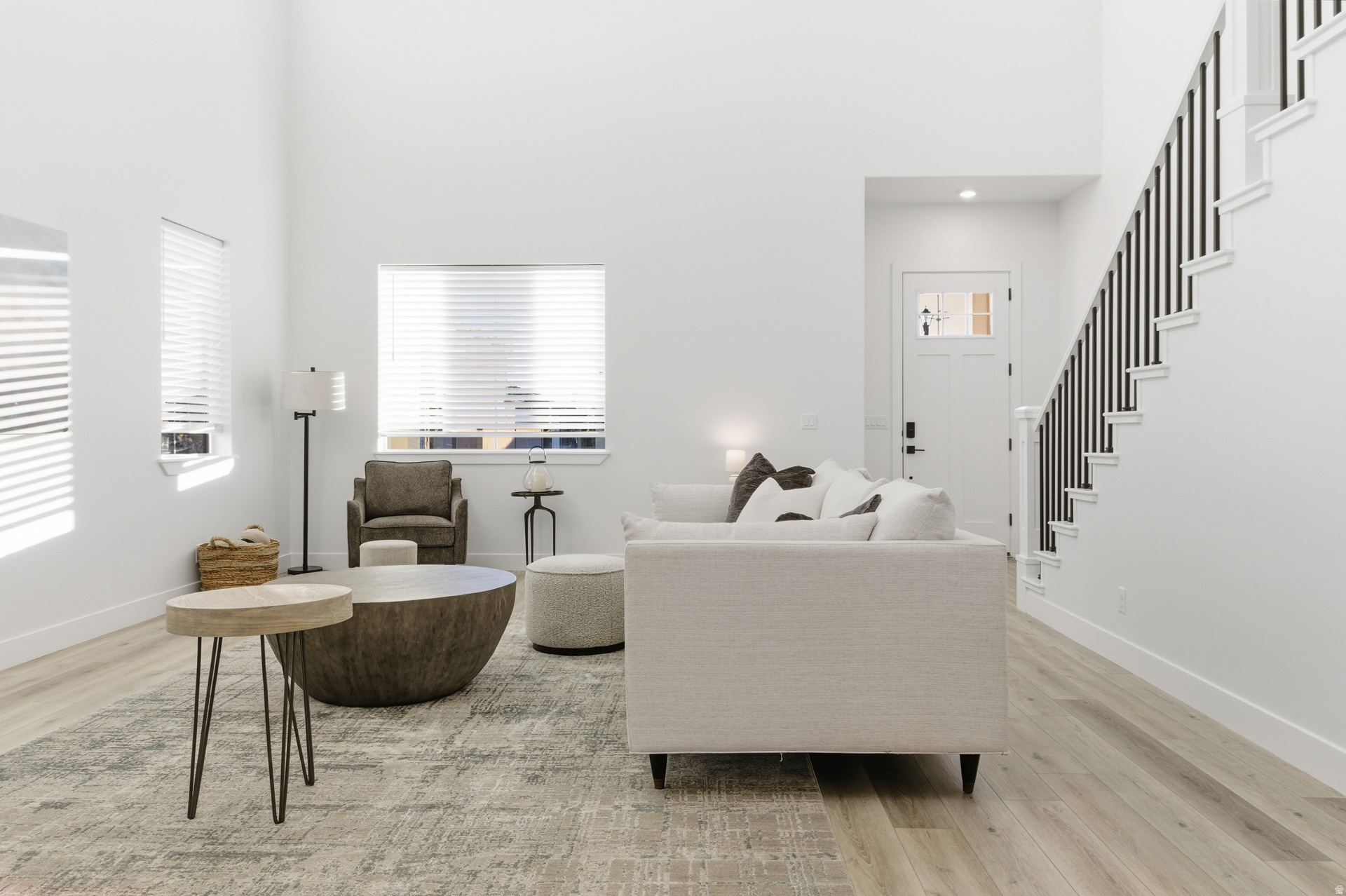 DESERT COLOR / SAGE HAVEN - Residential