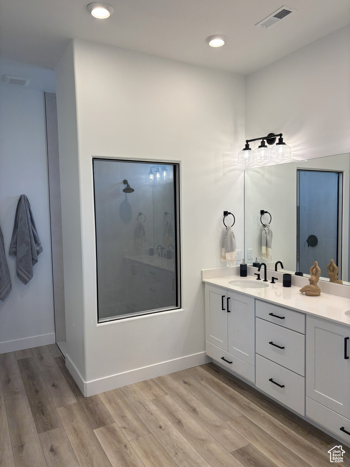 DESERT COLOR / SAGE HAVEN - Residential