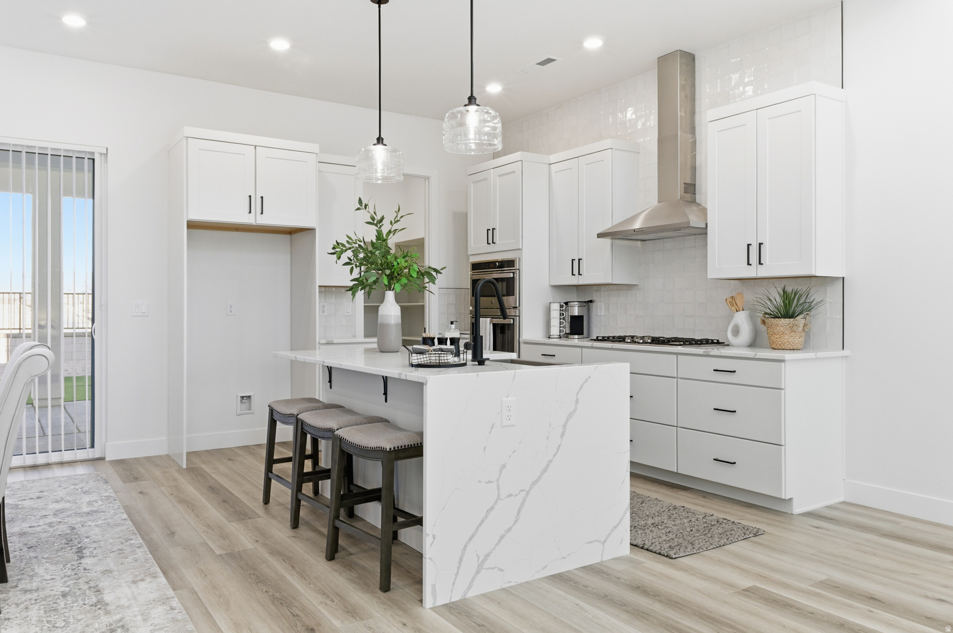 DESERT COLOR / SAGE HAVEN - Residential