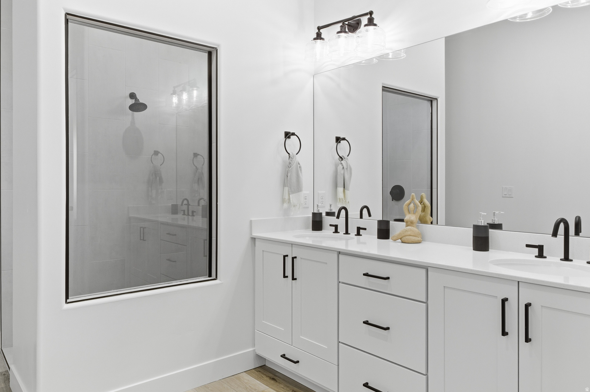 DESERT COLOR / SAGE HAVEN - Residential