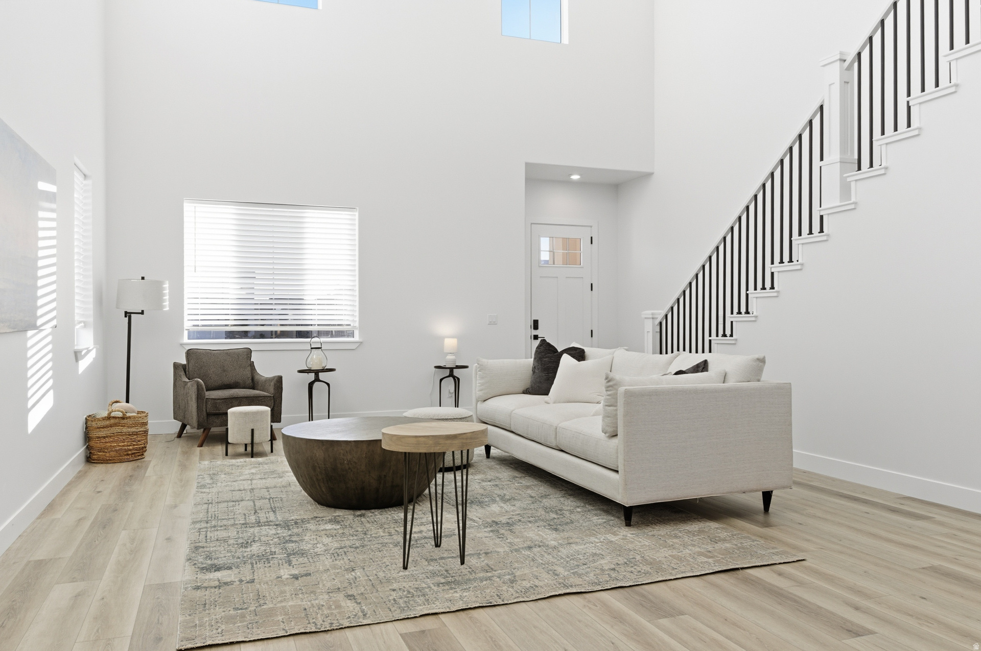 DESERT COLOR / SAGE HAVEN - Residential