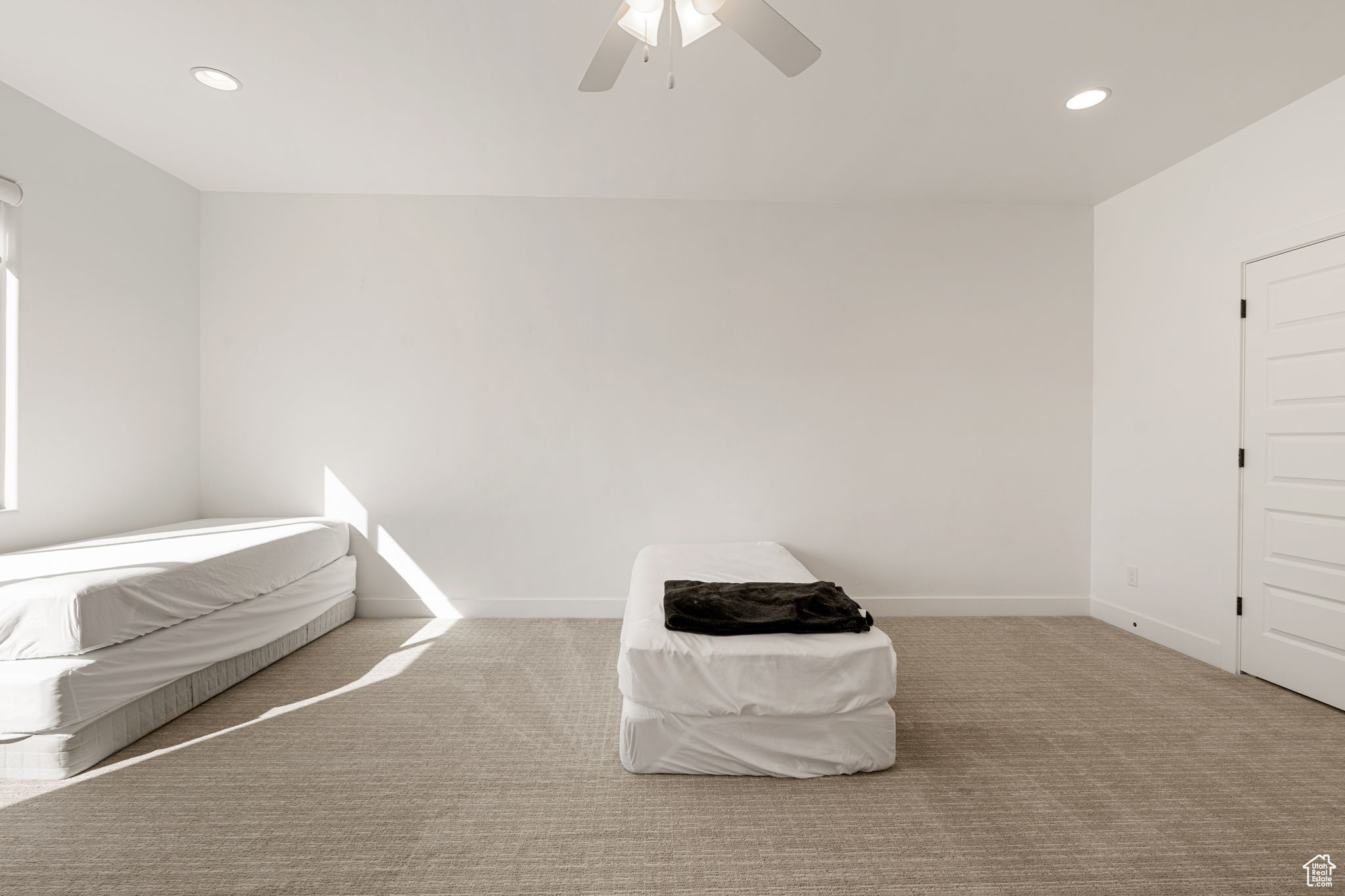 FIELDSTONE - Residential