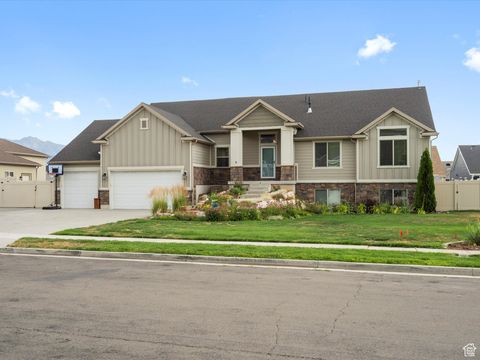 Tiny photo for 747 W 2775 N, Pleasant View, UT 84414 (MLS # 2099469)