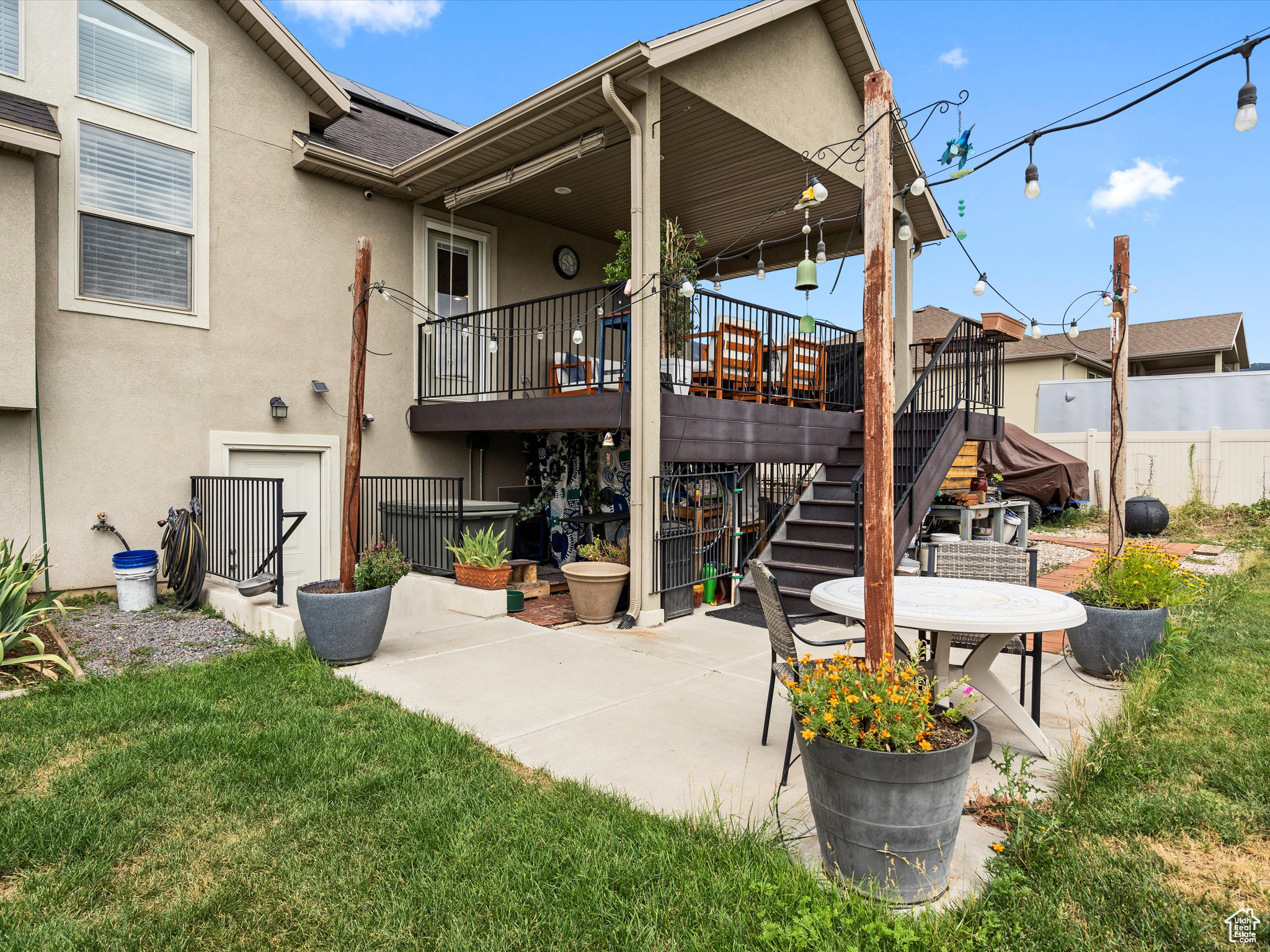 FOX MEADOWS - Residential