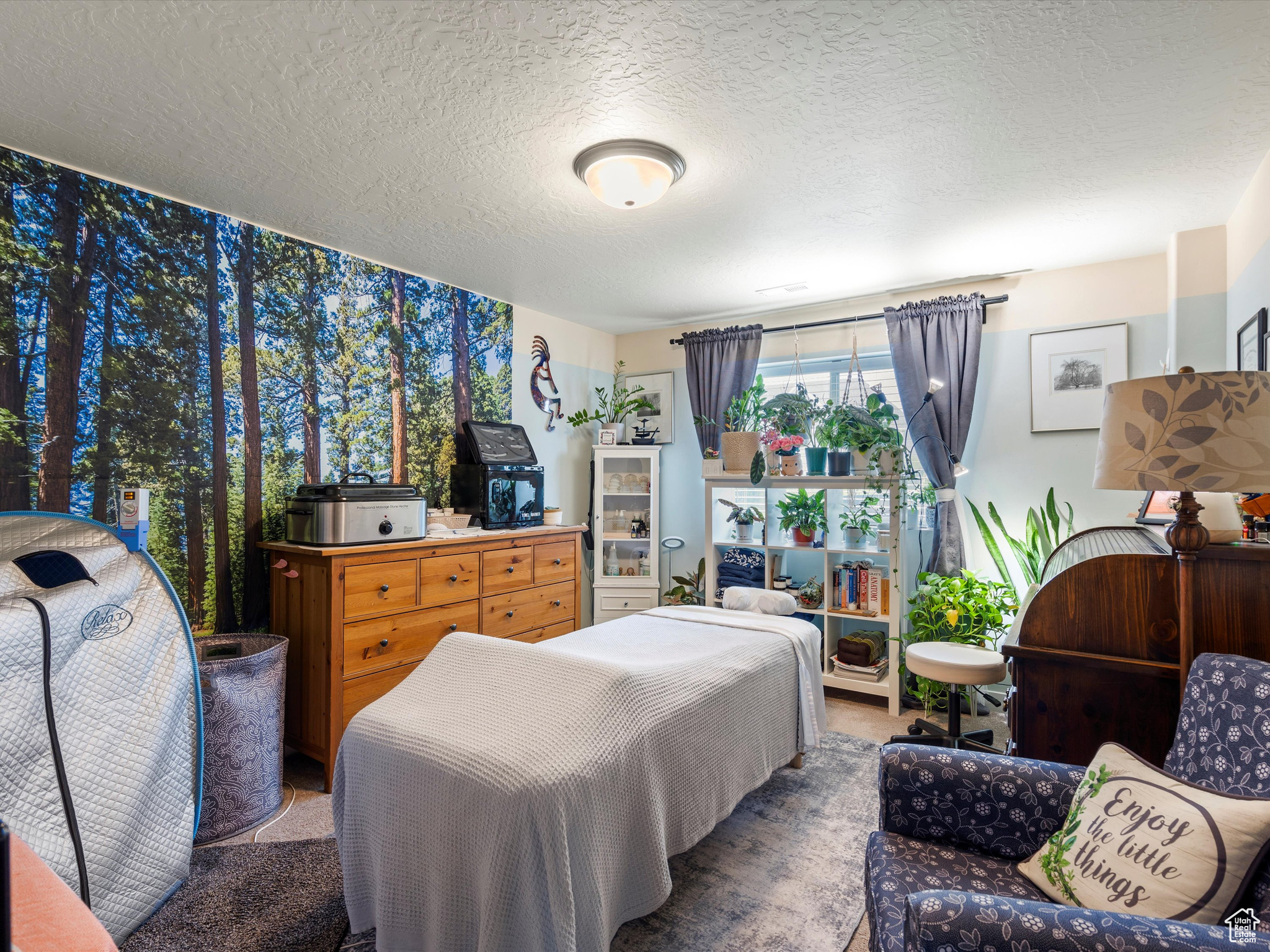 FOX MEADOWS - Residential