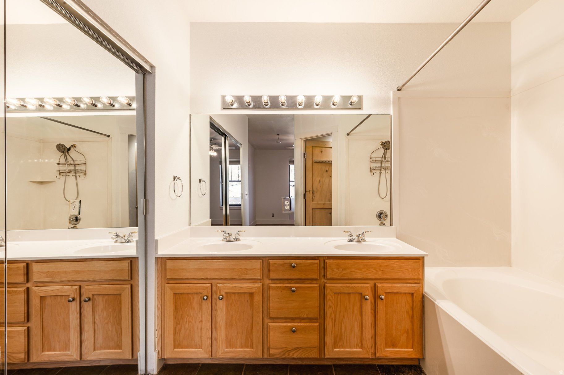 PINEBROOK POINTE CONDOMINIUMS - Residential Lease