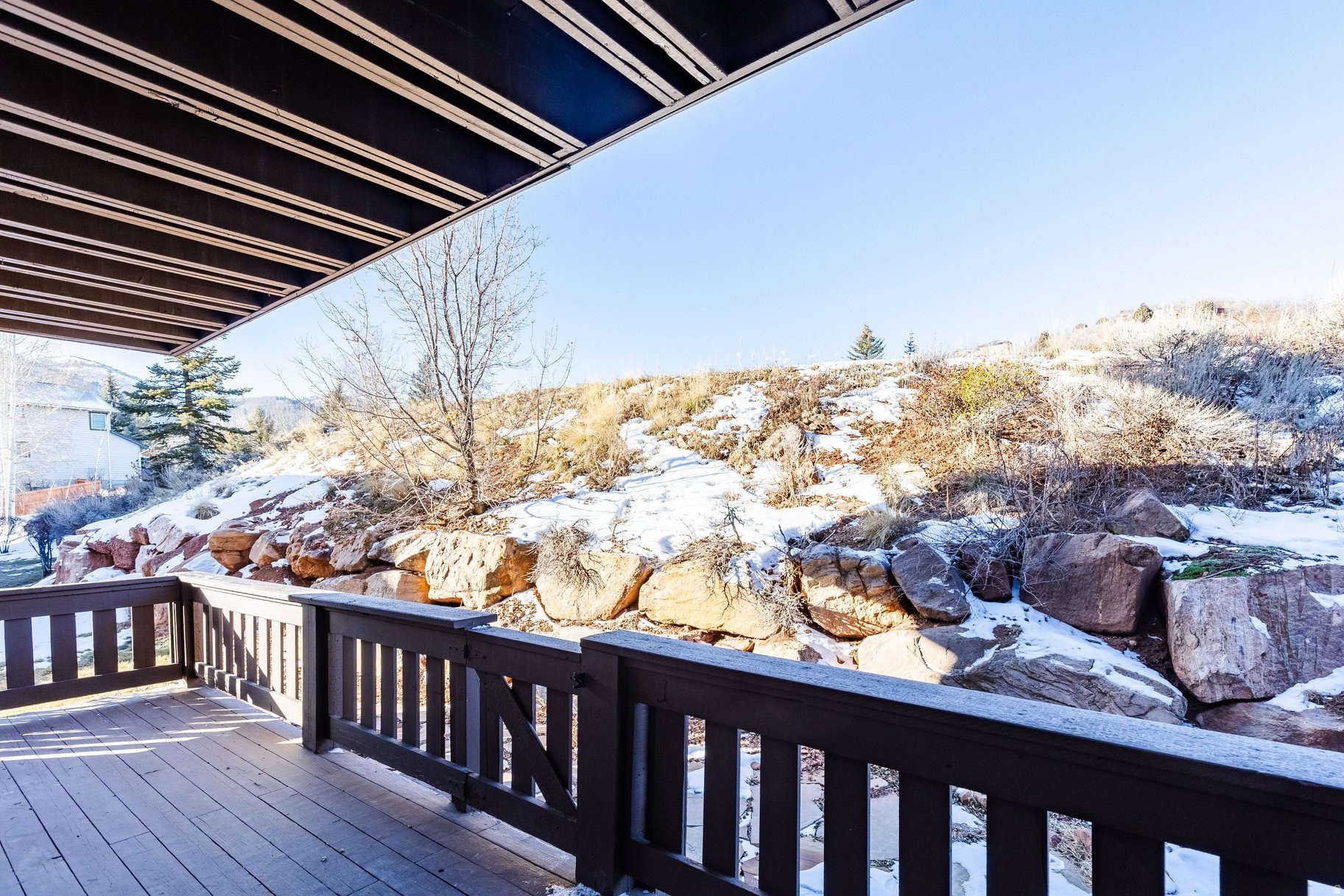 PINEBROOK POINTE CONDOMINIUMS - Residential Lease