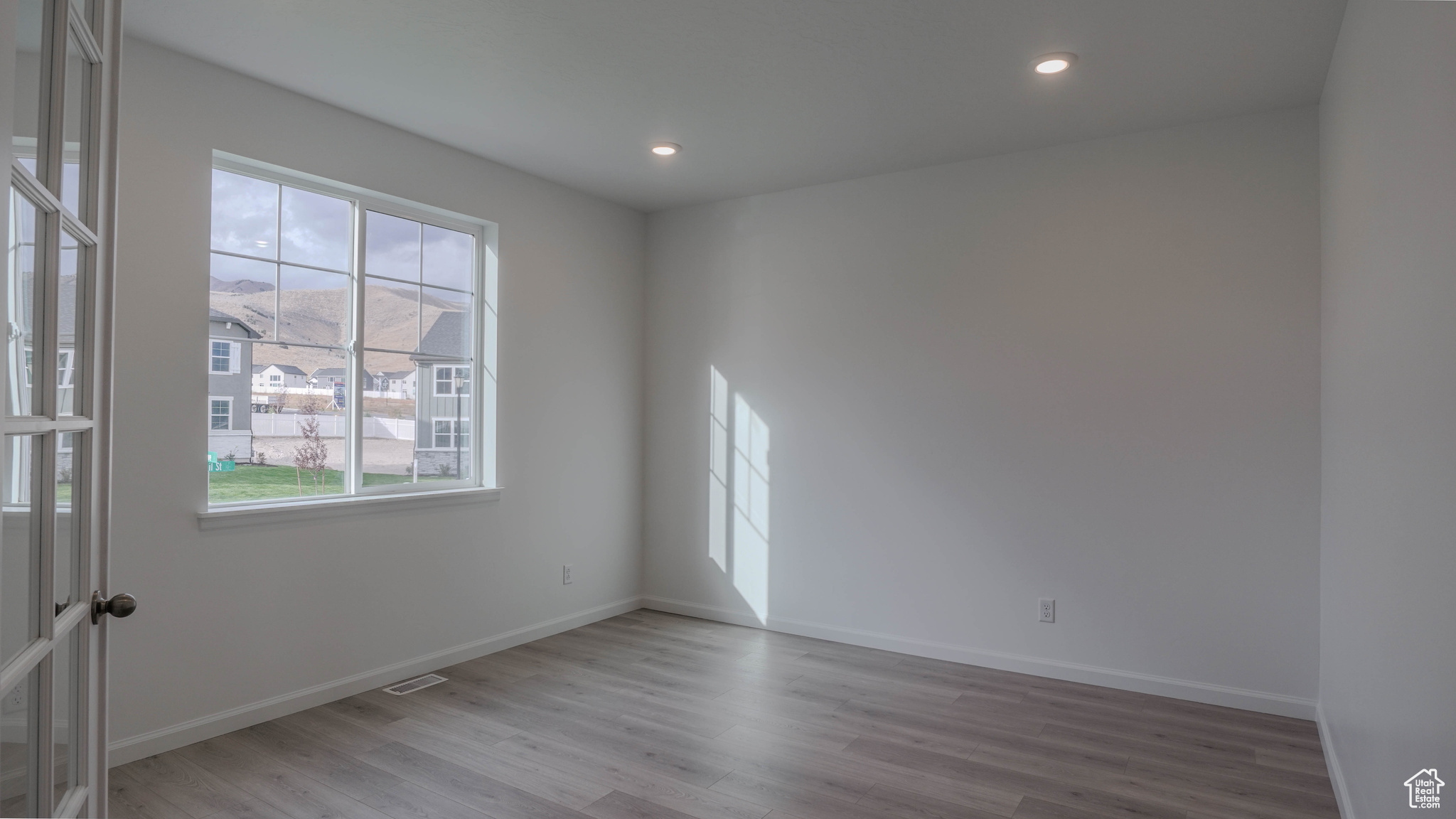 CANTON RIDGE - Residential