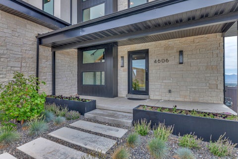 Tiny photo for 4606 N AUTUMN VIEW DR, Lehi, UT 84048 (MLS # 2165440)