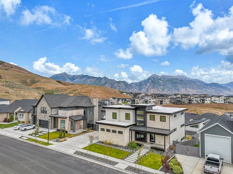 Tiny photo for 4606 N AUTUMN VIEW DR, Lehi, UT 84048 (MLS # 2165440)