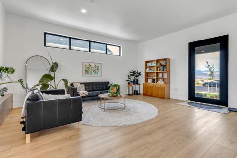 Tiny photo for 4606 N AUTUMN VIEW DR, Lehi, UT 84048 (MLS # 2165440)