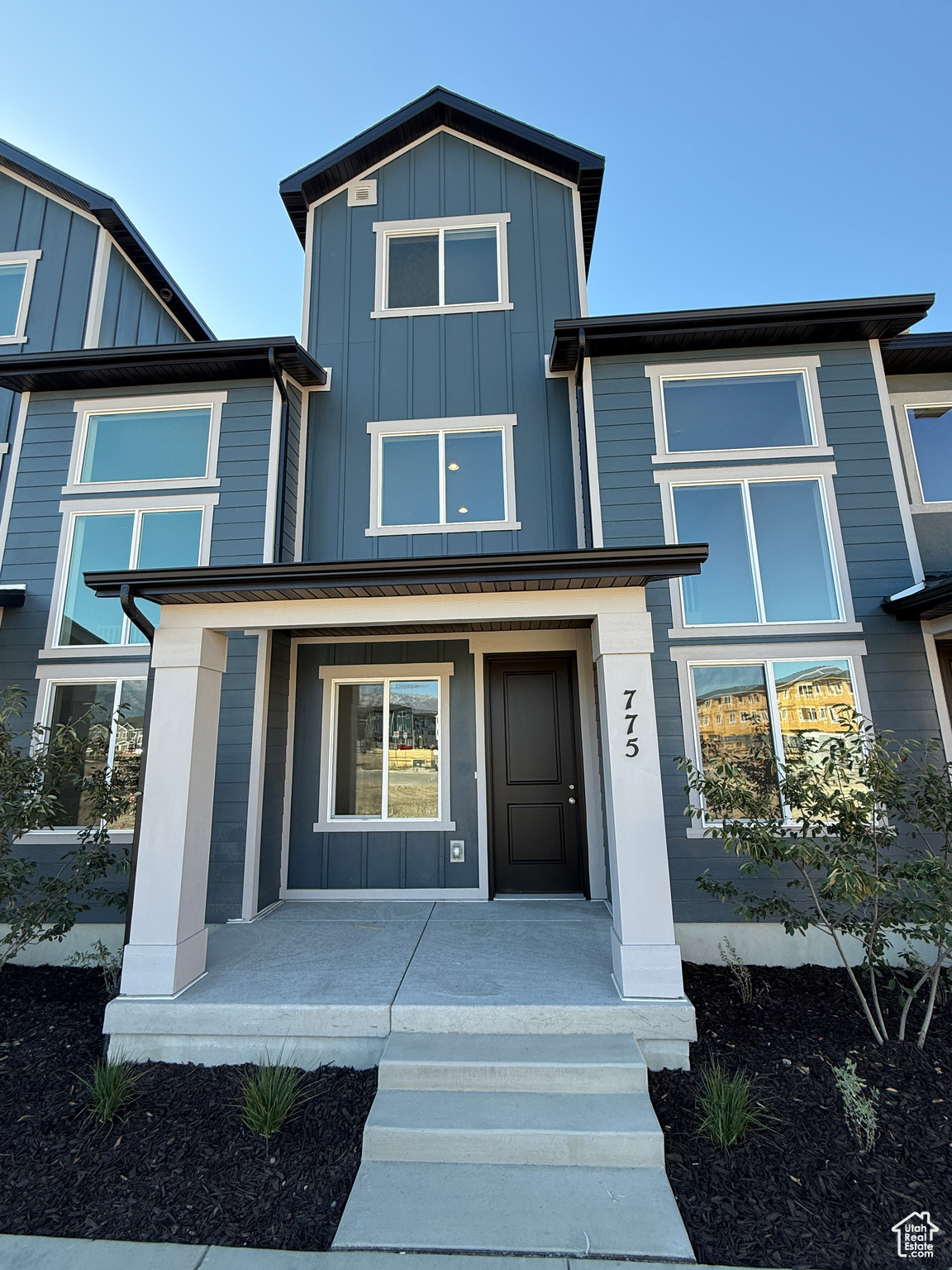 MEADOWBROOK - Residential