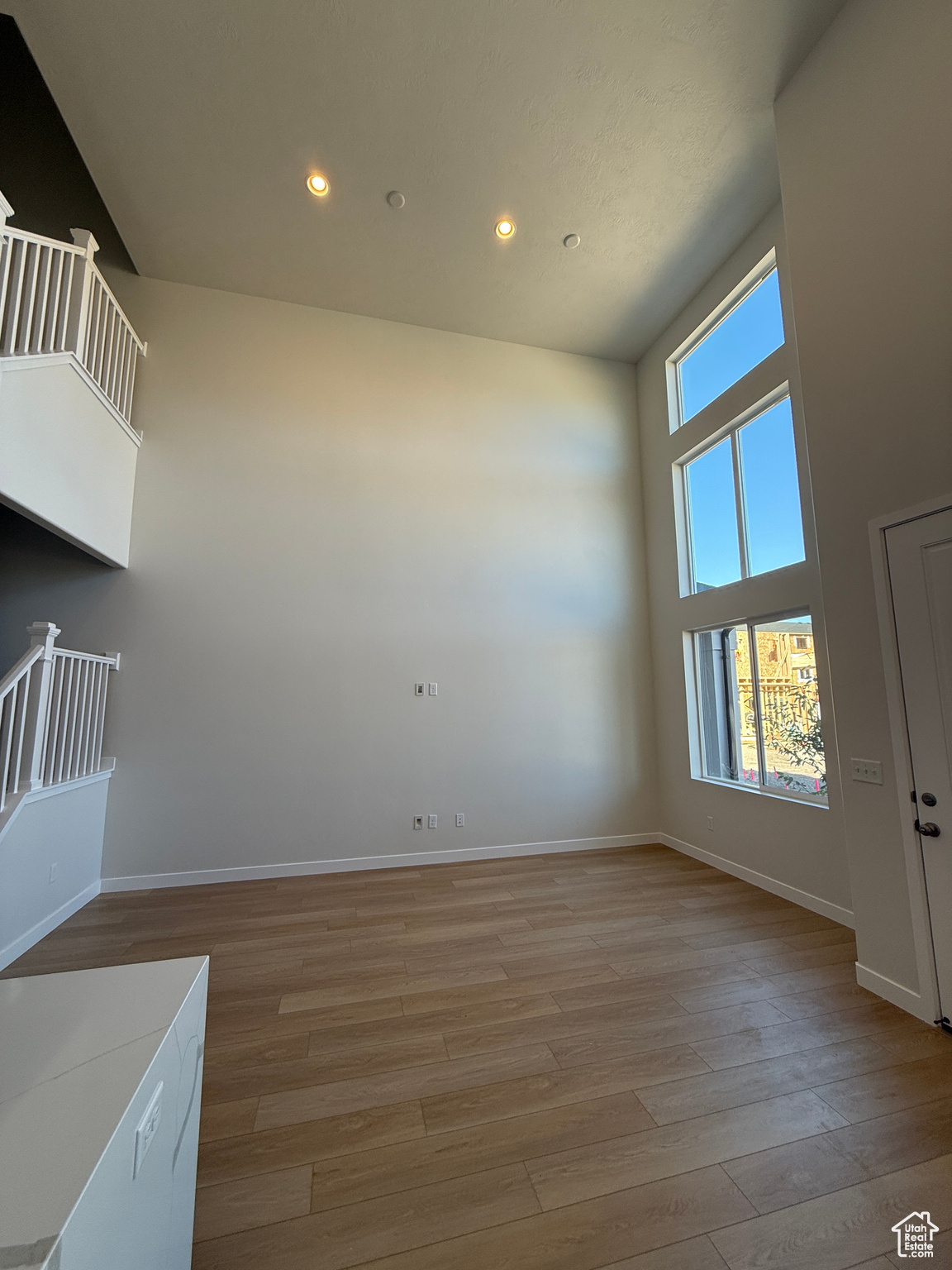 MEADOWBROOK - Residential