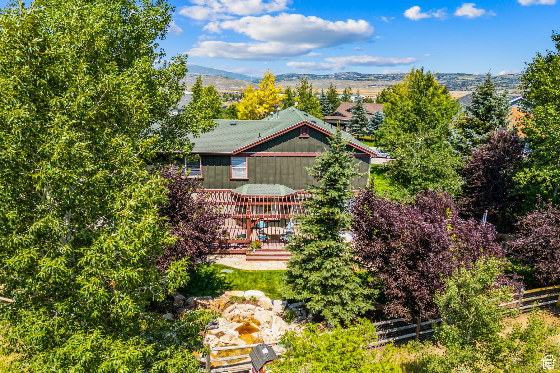 Park City, Utah 84098, United States, 4 Bedrooms Bedrooms, ,4 BathroomsBathrooms,Residential,Pending,50419