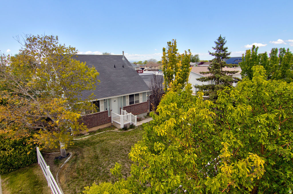 ROYAL MEADOWS - Residential