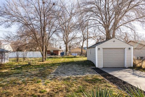 Tiny photo for 372 N OAKLEY ST W, Salt Lake City, UT 84116 (MLS # 2135228)
