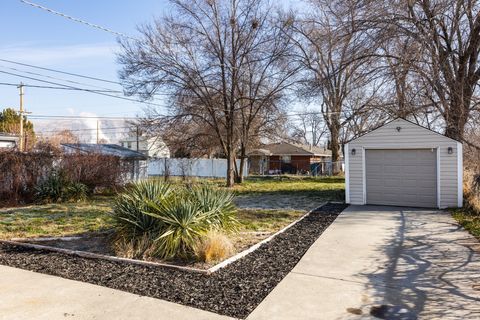 Tiny photo for 372 N OAKLEY ST W, Salt Lake City, UT 84116 (MLS # 2135228)