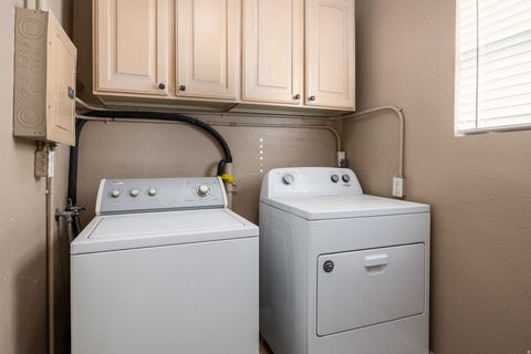 Tiny photo for 372 N OAKLEY ST W, Salt Lake City, UT 84116 (MLS # 2135228)