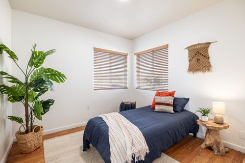 Tiny photo for 372 N OAKLEY ST W, Salt Lake City, UT 84116 (MLS # 2135228)